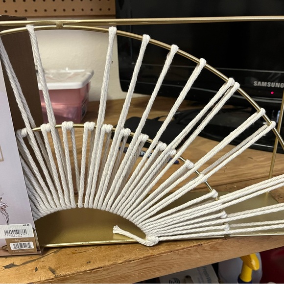 Decerative Wall Shelf - Picture 3 of 7